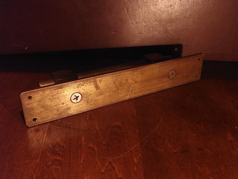 ヴィンテージ真鍮製ドアハンドル　レトロドアパーツ　ドア取っ手　家具パーツ　LCM 6855（5）