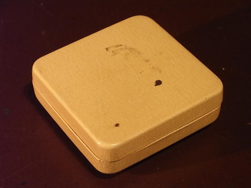 イギリス製白ジュエリーケース、宝石ケース、白宝石箱、ジュエリーディスプレイ、かわいいジュエリーケース LCM 6925(4)