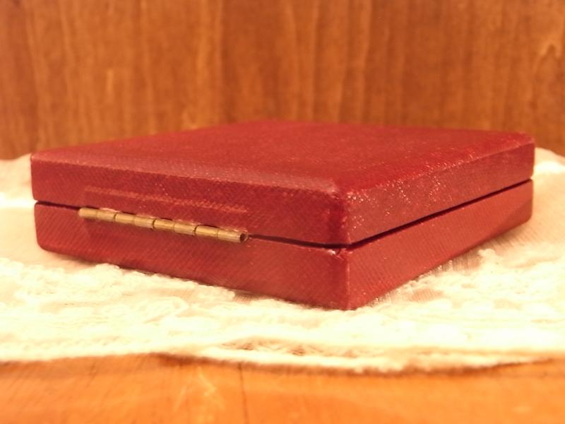 フランス製赤いジュエリーケース、宝石ケース、レッド宝石箱、ジュエリーディスプレイ、かわいいジュエリーケース LCM 6970(6)