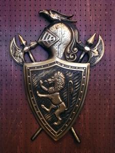 LION & knight emblem wall ornament