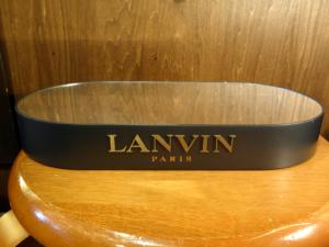 LANVIN black accessory display mirror stage