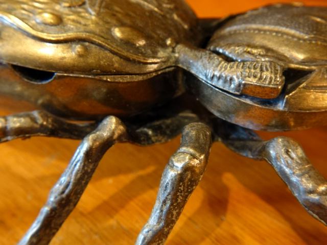 イタリア製真鍮クモ置物通販　蜘蛛灰皿　スパイダーオブジェ　昆虫置物　LCM 7058（5）