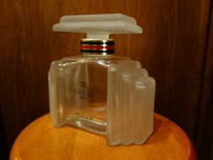 Gucci / No.3 glass perfume bottle（DUMMY/FACTICE）