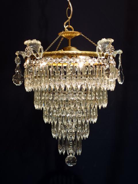 French brass & crystal arrow cake chandelier 3灯(2台あり)