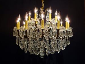 French brass & crystal chandelier 18灯