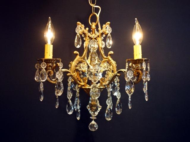 French brass & crystal chandelier 3灯
