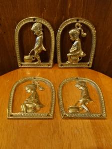 Italian brass TOILET sign plate PAIR（2ペアあり）