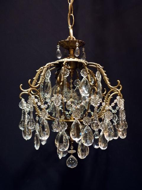 スペイン製ケージ型真鍮シャンデリア（クリスタルガラスビーズシャンデリア）インテリア照明、リビング照明　LCH 1229（7）