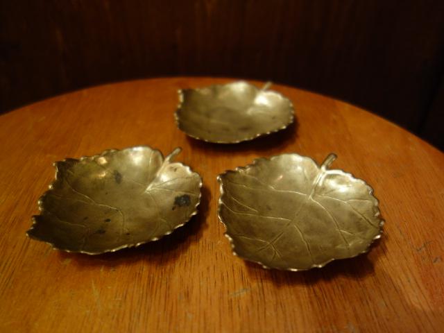 Italian brass mini leaf tray（3点あり）