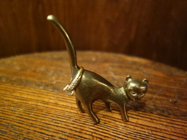 ビンテージ真鍮製ネコ置物 猫リングホルダー LCM 7261(5)