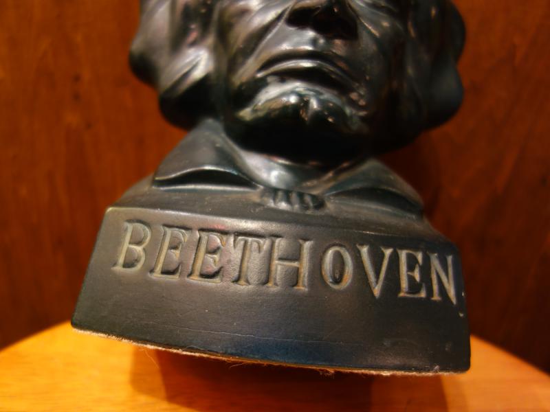 ビンテージベートーヴェン置物　ベートーベン胸像　LCM 7325（7）