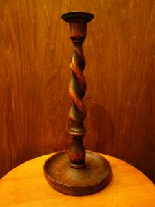 English twist wood candle holder