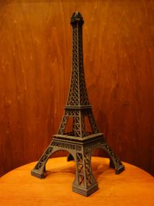 French Eiffel tower object