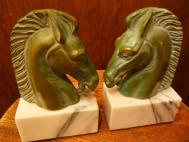 インテリア・ディスプレイ雑貨　ブックエンド　LCM 7368　horse bookends（4）