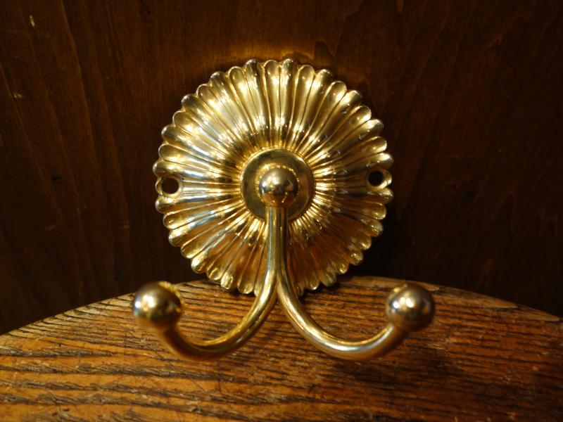Italian gold hook
