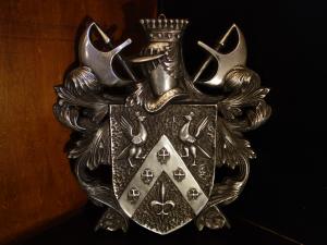 silver knight emblem wall ornament