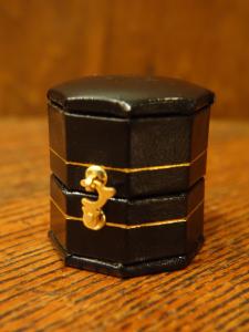 Italian black ring display case