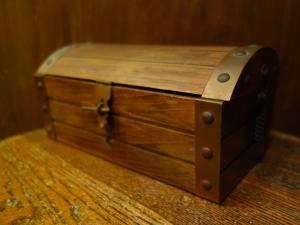 Spanish wood studs jewelry box