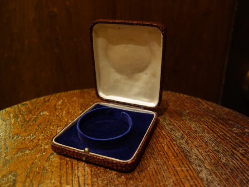 English jewelry display case