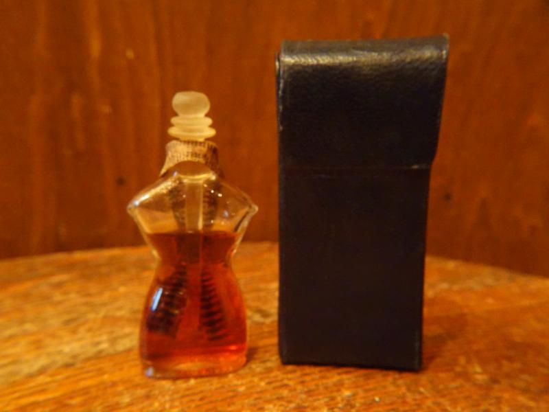 インテリア・ディスプレイ雑貨　パフュームボトル　LCC 1266　Schiaparelli glass perfume bottle & case（4）