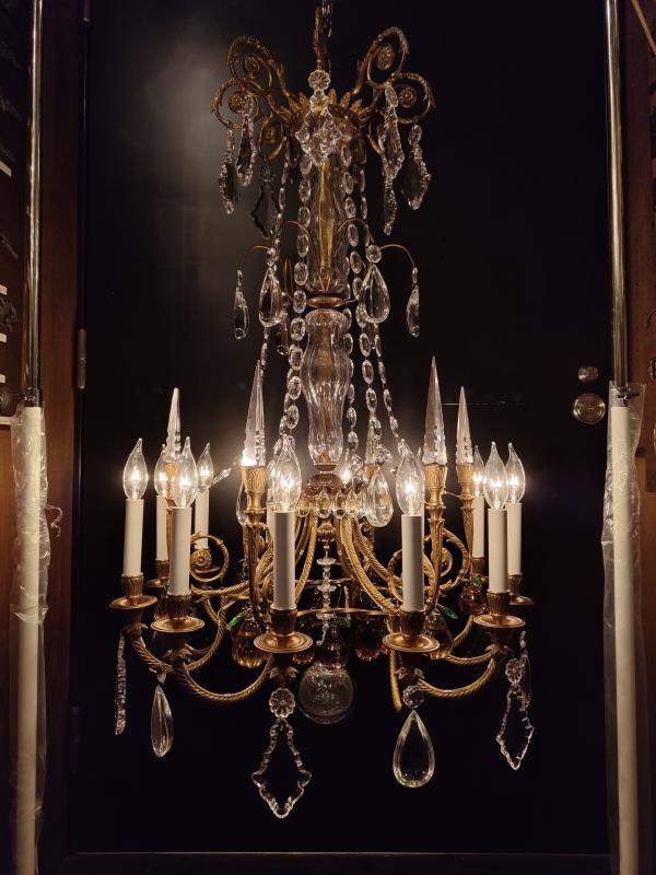 フランス製高級クラシックシャンデリア　BFM 0143（2）