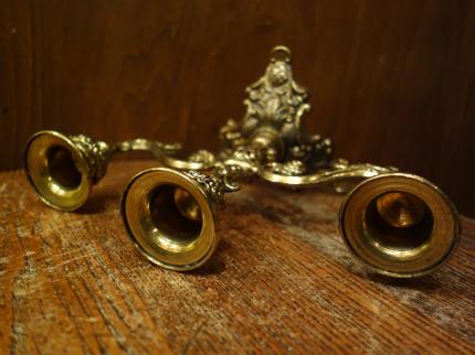 クラシック燭台3灯立て　LCM 7719（C2）