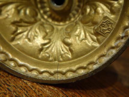 クラシック燭台3灯立て　LCM 7721（C1）