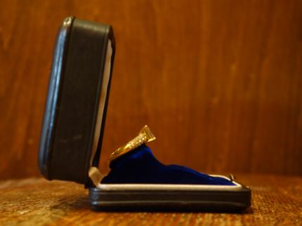 黒革ジュエリーケース　LCM 7776（C2）