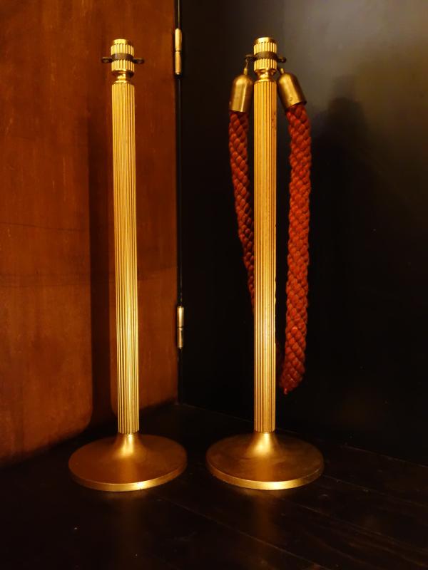 レトロ真鍮ポールパーテーション　LCM 7741（3）