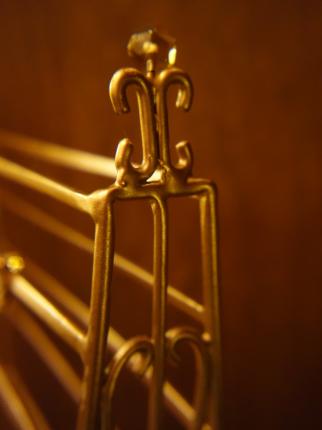 ゴールド系アクセサリースタンド　LCM 7783（C2）