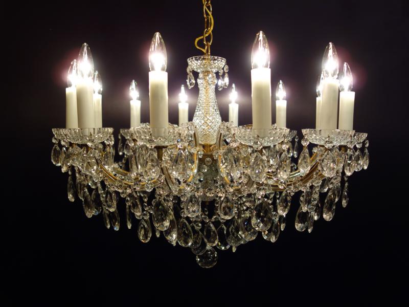 Czechoslovak glass Maria Theresa chandelier 12灯