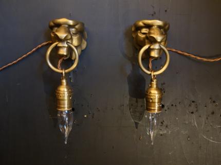 フランス製真鍮顔モチーフウォールランプ　LCB 0633（C1）