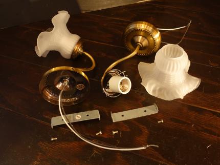 フロストガラスシェードレトロウォールランプ　LCB 0645（C1）