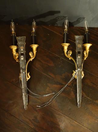 ゴールド×黒 鳥モチーフ付きウォールランプ　LCB 0646（C1）