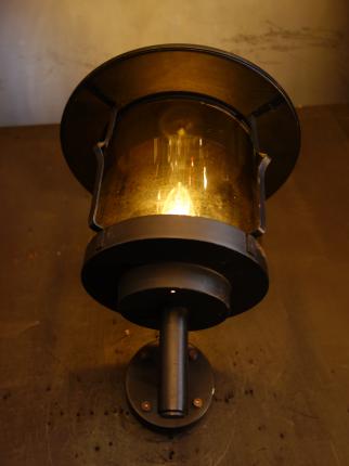 黒ランタンウォールランプ　LCB 0650（C4）