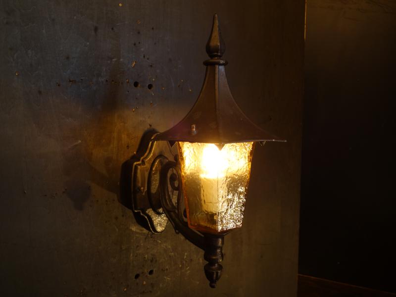amber glass black lantern wall lamp 1灯