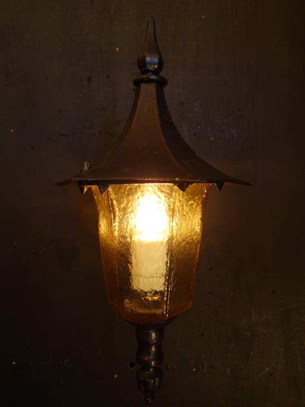 アンバーガラスランタンウォールランプ　LCB 0651（2）