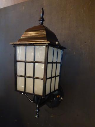 黒ランタンウォールランプ　LCB 0655（C3）