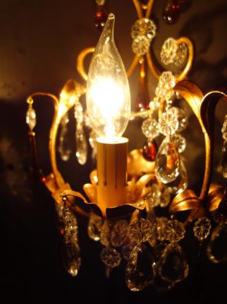 ゴールドリーフクリスタル付きウォールランプ　LCB 0659（C3）