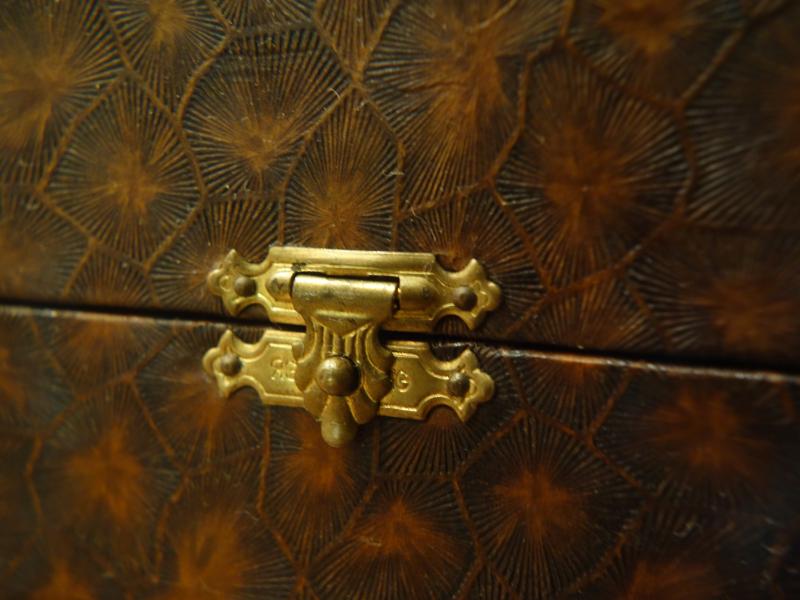 赤系ジュエリーケース、アンティークジュエリーボックス　LCM 7793（5）