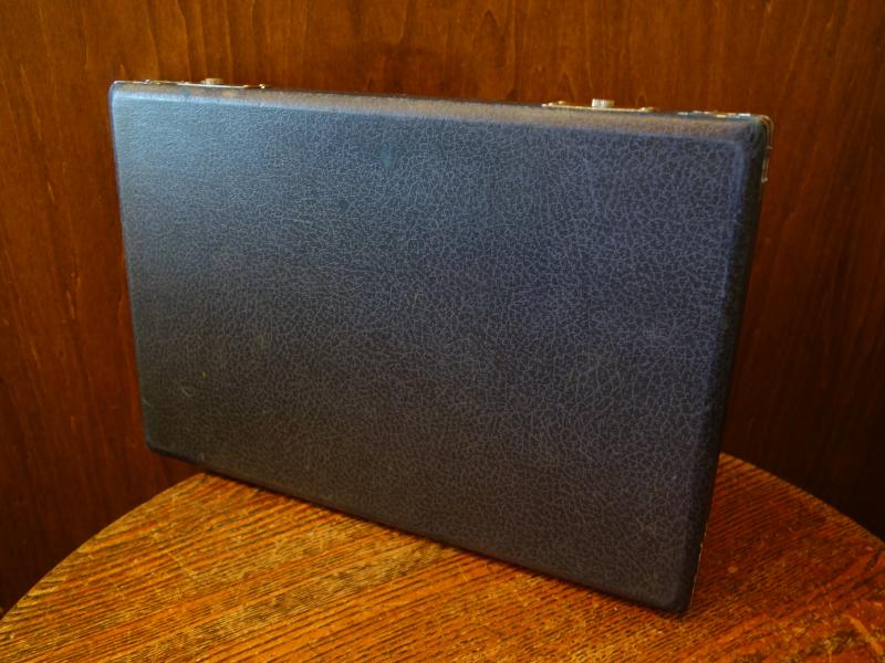 紺系リング収納ケース　LCM 7799（3）