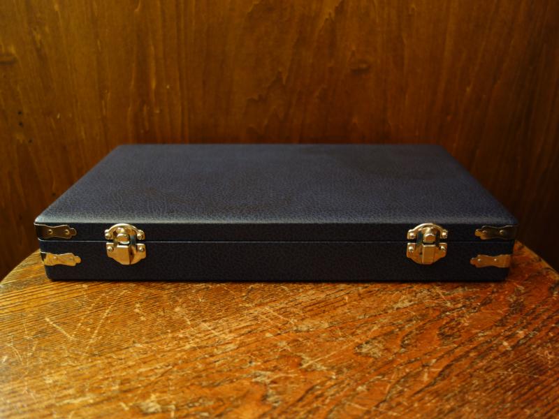 紺系リング収納ケース　LCM 7800（3）