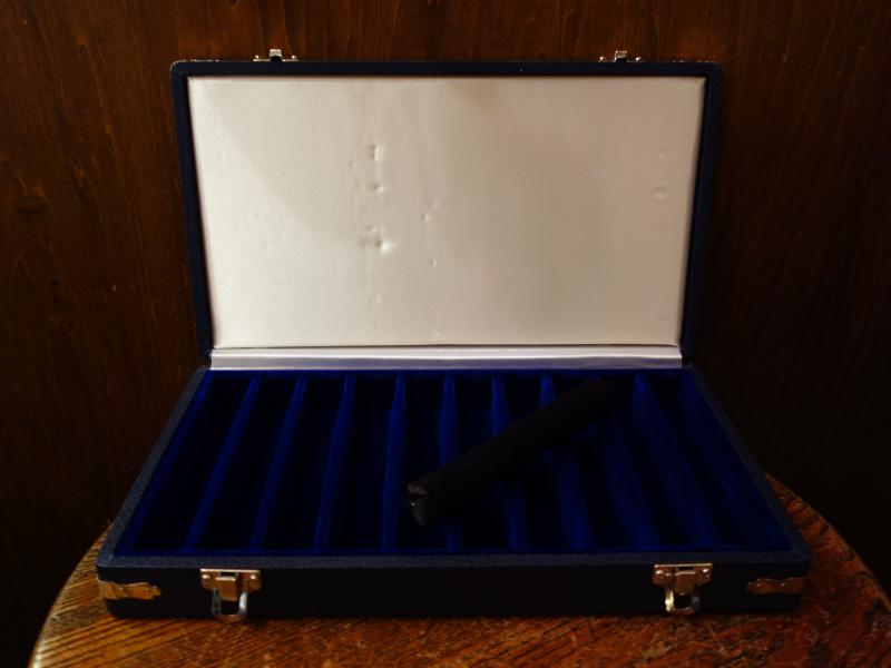 紺系リング収納ケース　LCM 7800（4）