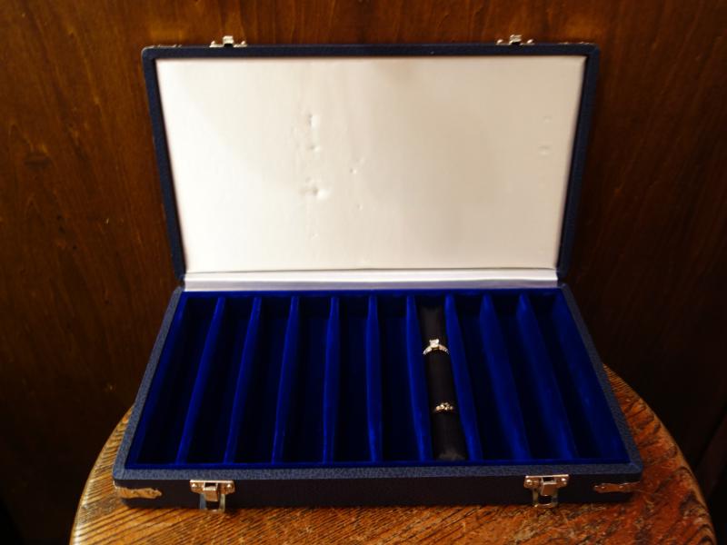 紺系リング収納ケース　LCM 7800（5）