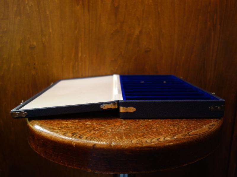 紺系リング収納ケース　LCM 7800（6）