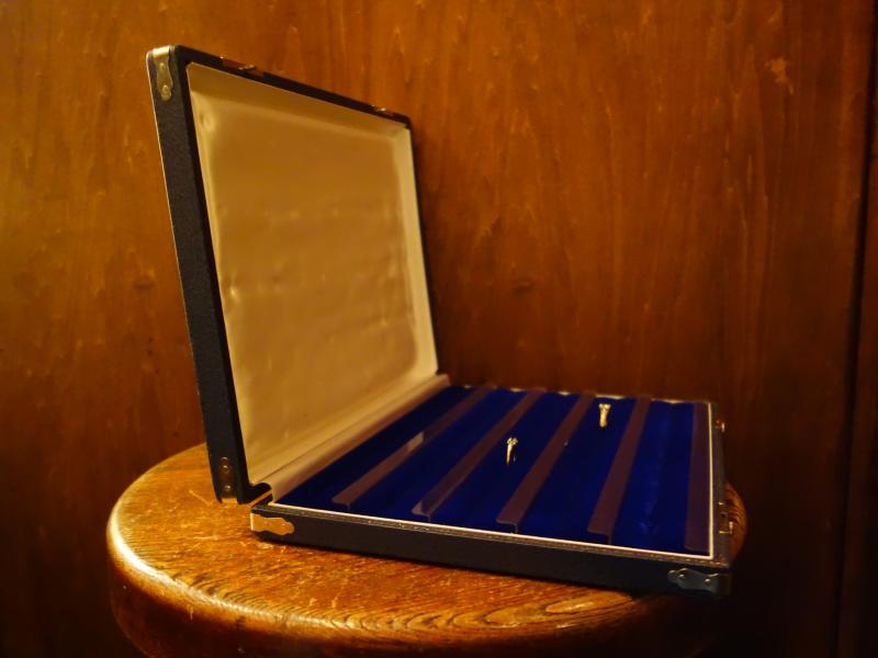 紺系リング収納ケース　LCM 7801（6）