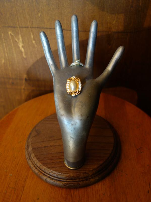 手モチーフオブジェ　ディスプレイスタンド　LCM 7797（2）