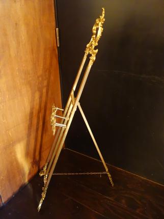 真鍮イーゼル　メニュースタンド　LCM 7817（C2）