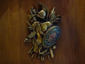 knight with shield emblem wall ornament