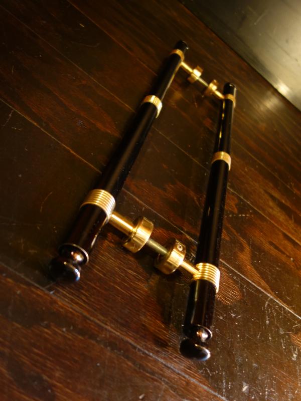 黒×ゴールド玄関ドアハンドル　LCM 7856（6）